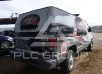 2010 Ford E-250 фото