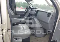 2010 Ford E-250 фото