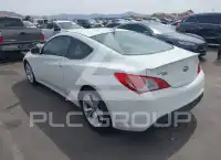 2010 Hyundai Genesis фото