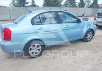 2010 Hyundai Accent фото