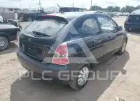 2010 Hyundai Accent фото