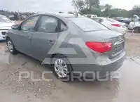 2010 Hyundai Elantra фото