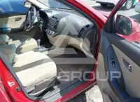 2010 Hyundai Elantra photo