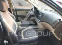 2010 Hyundai Elantra photo