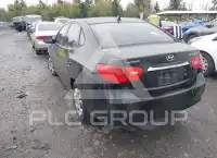 2010 Hyundai Elantra photo