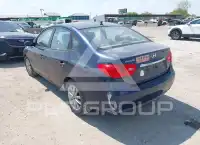 2010 Hyundai Elantra photo