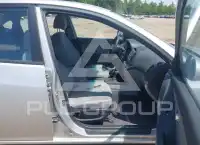 2010 Hyundai Elantra photo