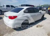 2010 Hyundai Elantra фото