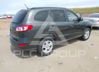2010 Hyundai Santa Fe photo