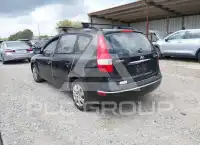 2010 Hyundai Elantra photo
