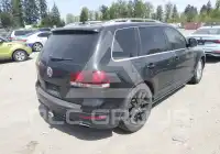 2010 Volkswagen Touareg фото