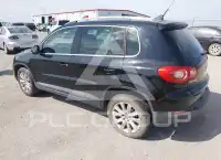 2010 Volkswagen Tiguan фото