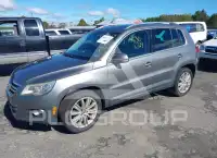 2010 Volkswagen Tiguan фото