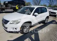 2010 Volkswagen Tiguan фото