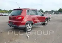 2010 Volkswagen Tiguan фото