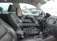 2010 Volkswagen Tiguan фото