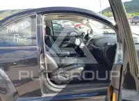 2010 Volkswagen BEETLE фото