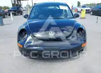 2010 Volkswagen BEETLE фото