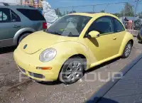 2010 Volkswagen BEETLE фото