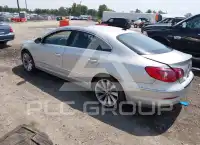 2010 Volkswagen CC photo