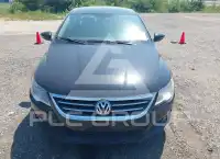 2010 Volkswagen CC photo