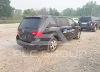 2010 Volkswagen ROUTAN photo