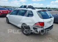 2010 Volkswagen Jetta photo
