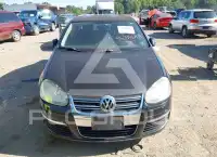 2010 Volkswagen Jetta photo