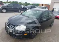 2010 Volkswagen Jetta photo