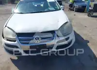 2010 Volkswagen Jetta фото