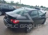 2010 Volkswagen Jetta photo