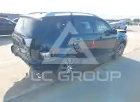 2011 Mitsubishi OUTLANDER photo
