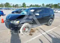 2011 Mitsubishi OUTLANDER photo