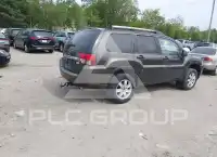 2011 Mitsubishi ENDEAVOR photo