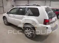 2011 Mitsubishi ENDEAVOR photo