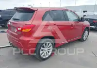 2011 Mitsubishi OUTLANDER photo