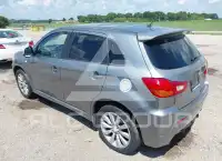 2011 Mitsubishi OUTLANDER photo