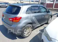 2011 Mitsubishi OUTLANDER photo