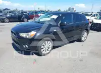 2011 Mitsubishi OUTLANDER photo