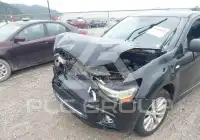 2011 Mitsubishi OUTLANDER фото