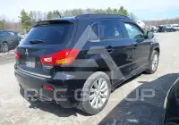 2011 Mitsubishi OUTLANDER photo