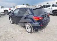 2011 Mitsubishi OUTLANDER фото