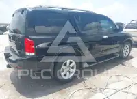 2011 Nissan ARMADA фото