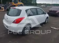 2011 Nissan VERSA фото