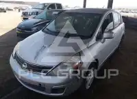 2011 Nissan VERSA photo