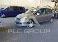 2011 Nissan VERSA photo