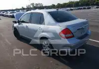 2011 Nissan VERSA photo