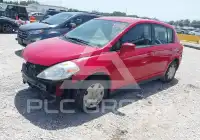2011 Nissan VERSA photo