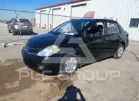 2011 Nissan VERSA photo