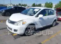 2011 Nissan VERSA фото